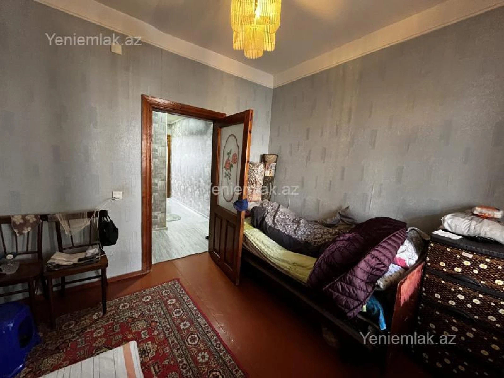 Satılır 4 otaqlı köhnə tikili 80 m²