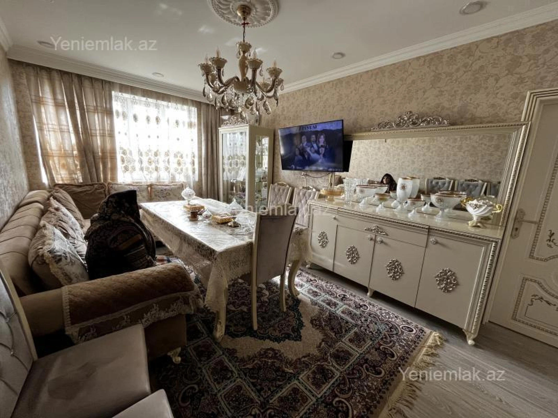 Satılır 4 otaqlı köhnə tikili 80 m²