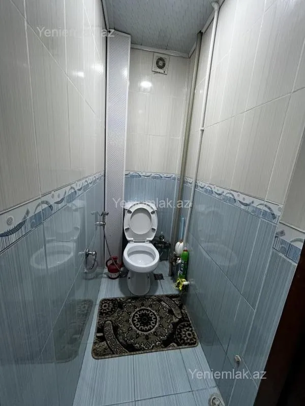 Satılır 4 otaqlı köhnə tikili 80 m²