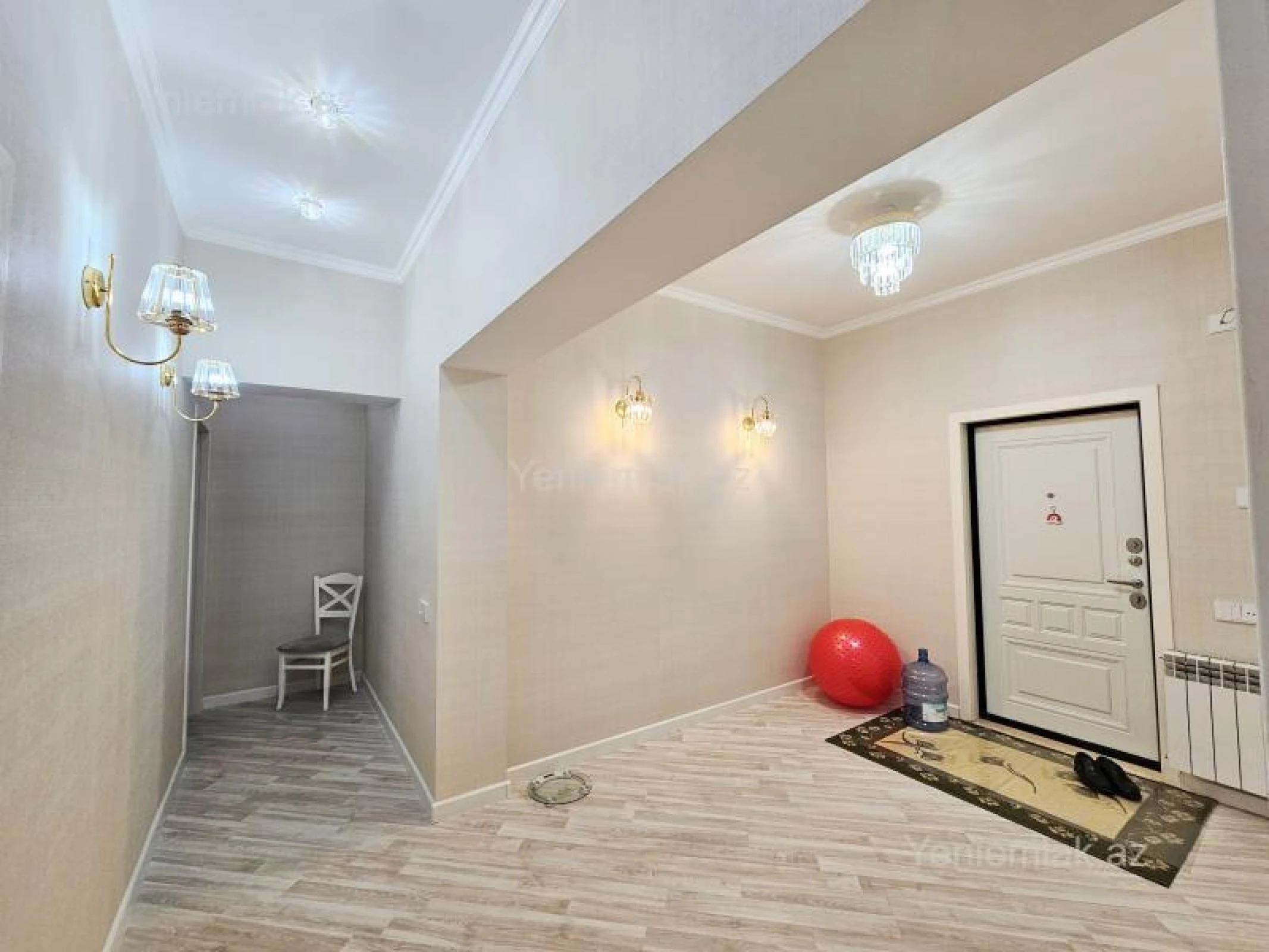 Satılır 2 otaqlı yeni tikili 87 m²