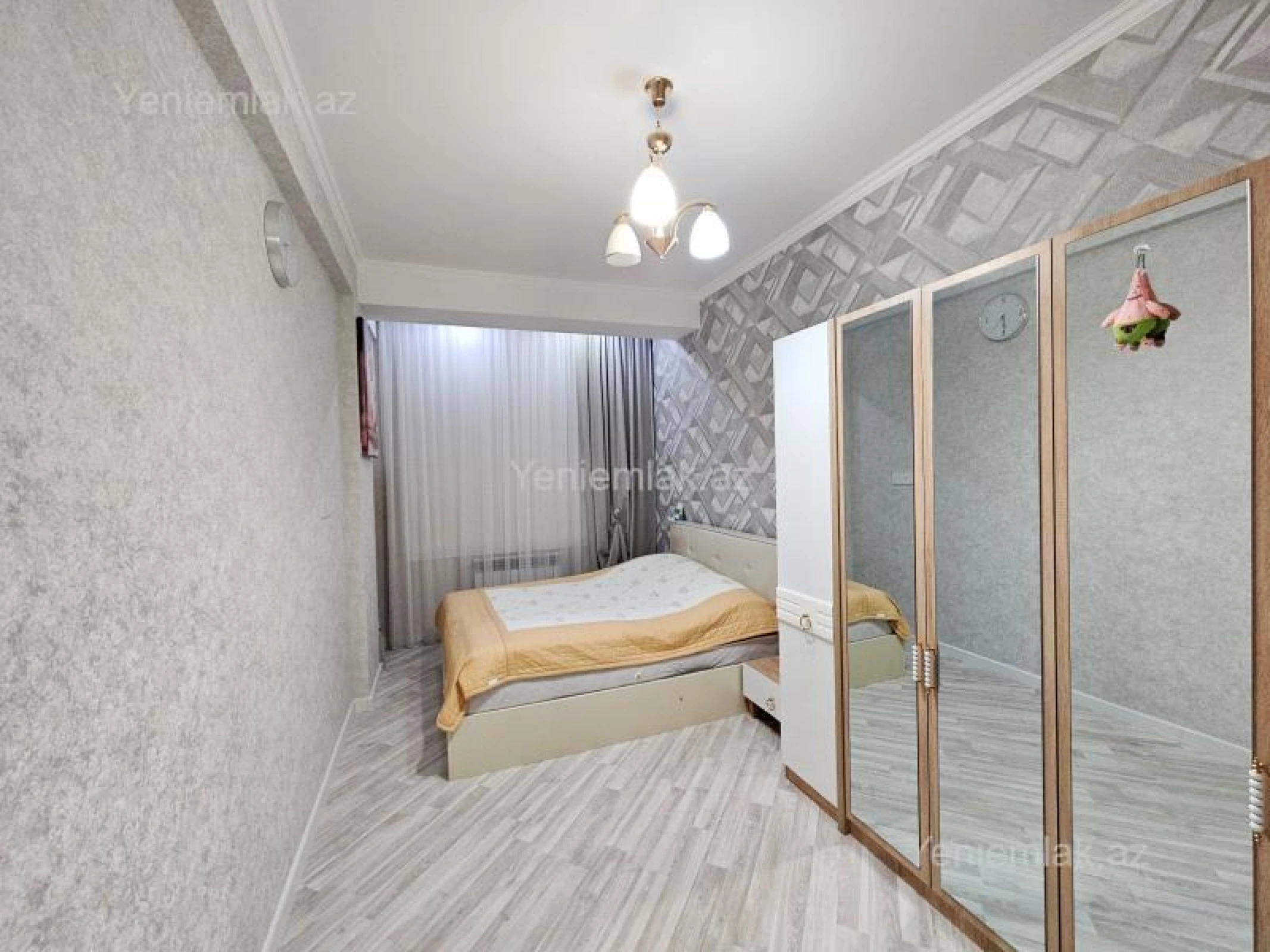 Satılır 2 otaqlı yeni tikili 87 m²