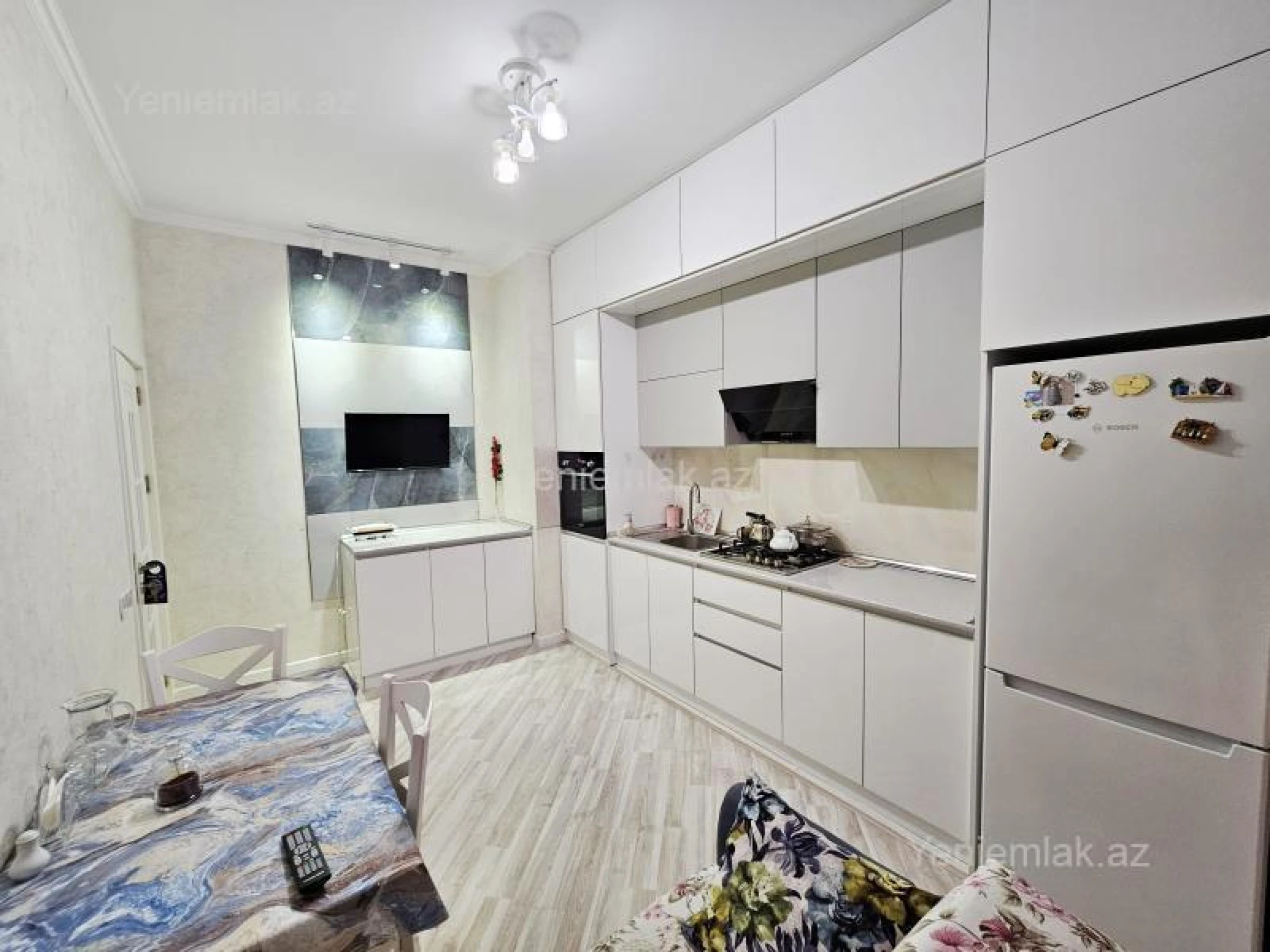 Satılır 2 otaqlı yeni tikili 87 m²
