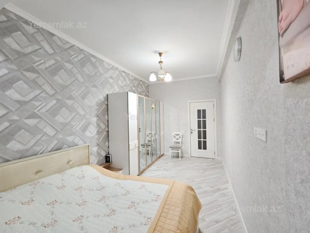 Satılır 2 otaqlı yeni tikili 87 m²