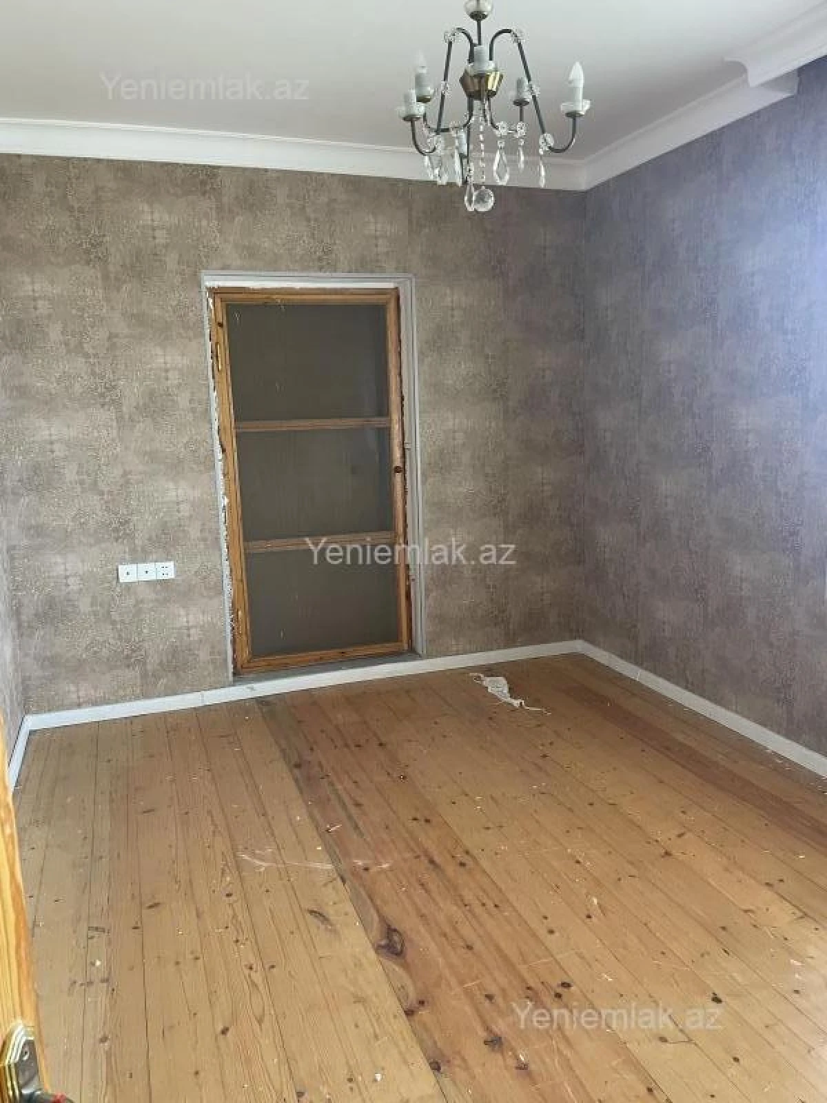 Satılır 6 otaqlı həyət evi 250 m²