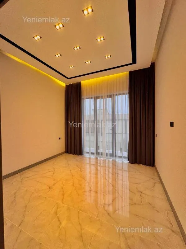 Satılır 4 otaqlı həyət evi 210 m²