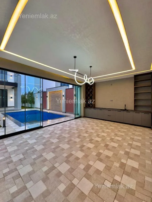 Satılır 4 otaqlı həyət evi 210 m²