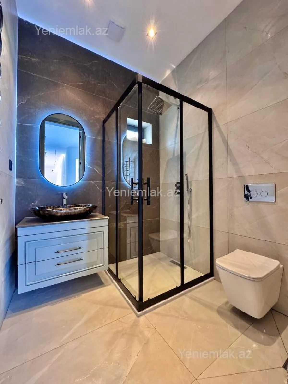 Satılır 5 otaqlı həyət evi 200 m²