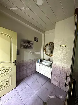 Satılır 4 otaqlı yeni tikili 200 m²