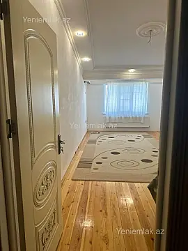 Satılır 4 otaqlı yeni tikili 200 m²