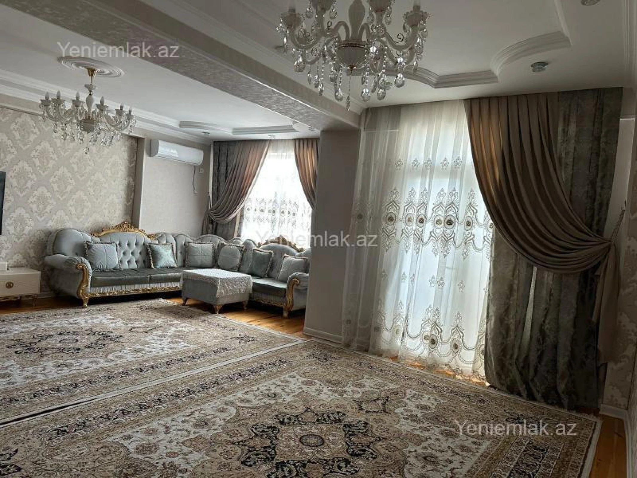 Satılır 4 otaqlı yeni tikili 200 m²