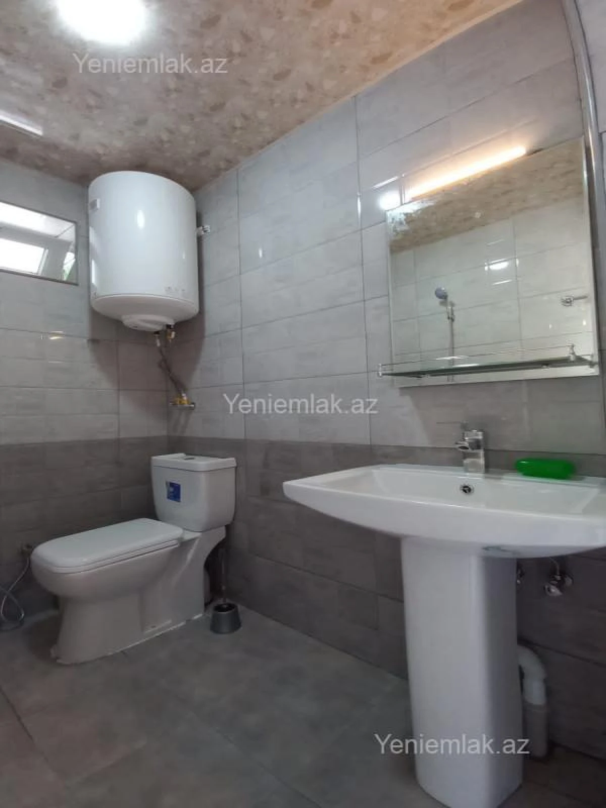 Satılır 3 otaqlı həyət evi 80 m²