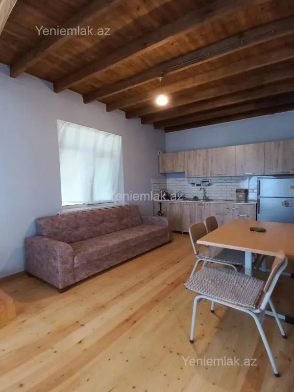 Satılır 3 otaqlı həyət evi 80 m²