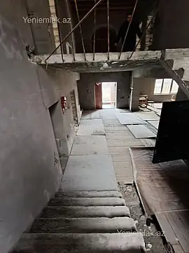 Satılır 6 otaqlı həyət evi 340 m²