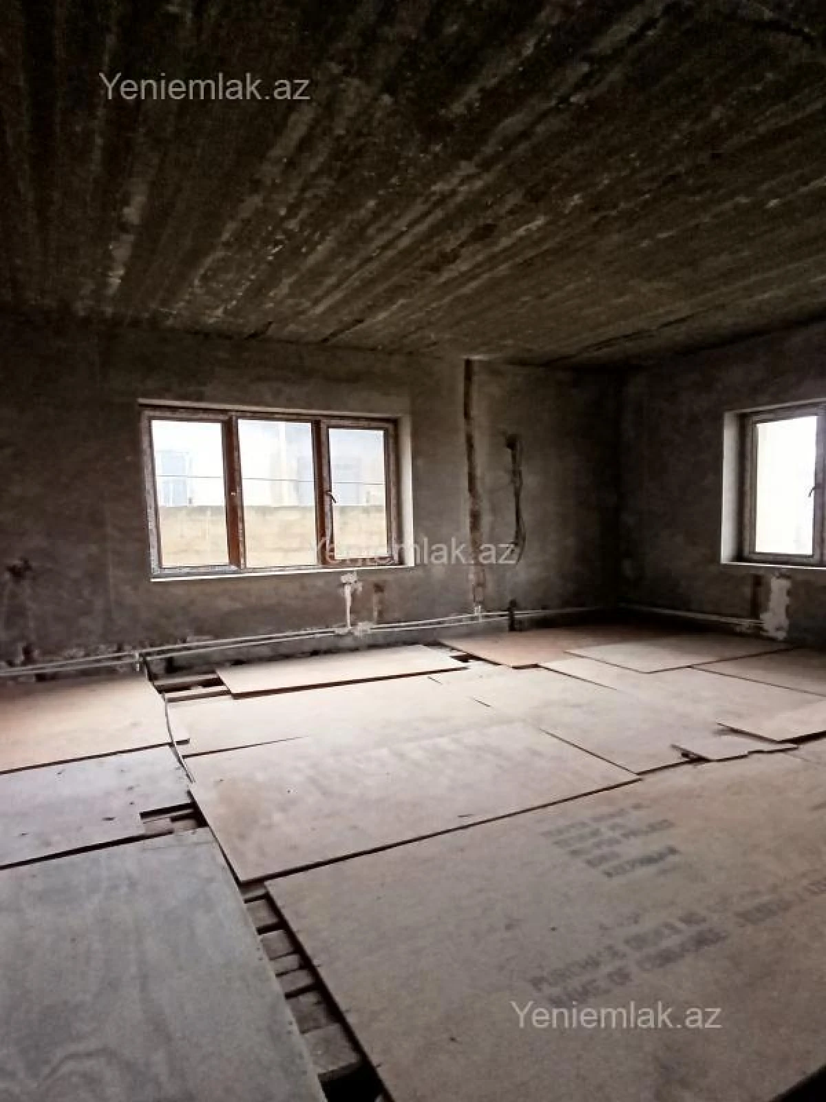 Satılır 6 otaqlı həyət evi 340 m²