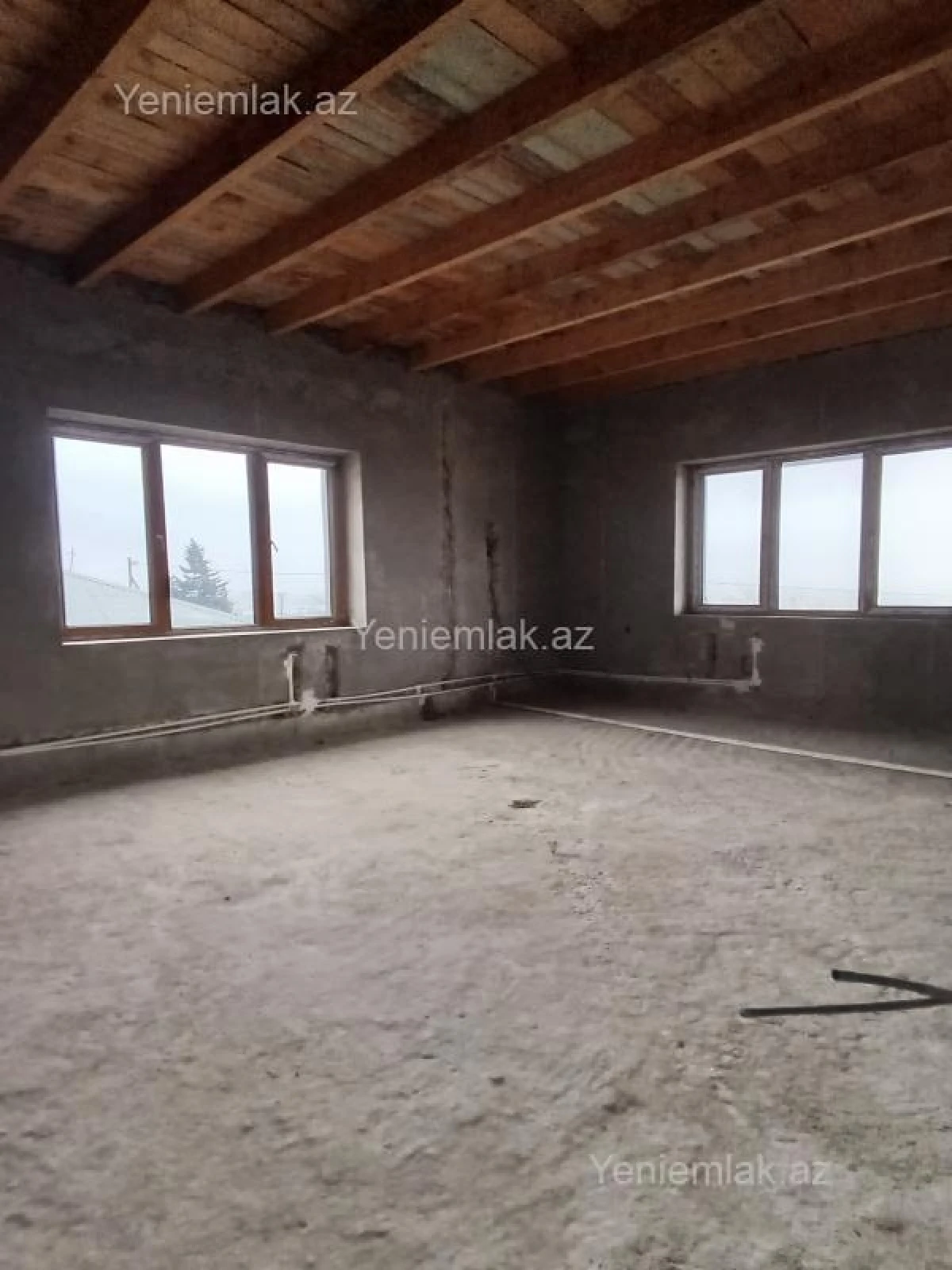 Satılır 6 otaqlı həyət evi 340 m²