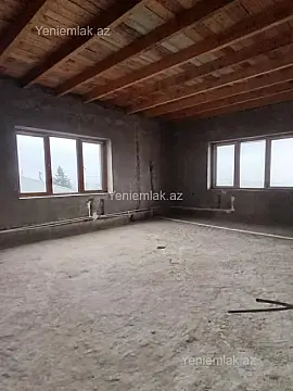 Satılır 6 otaqlı həyət evi 340 m²