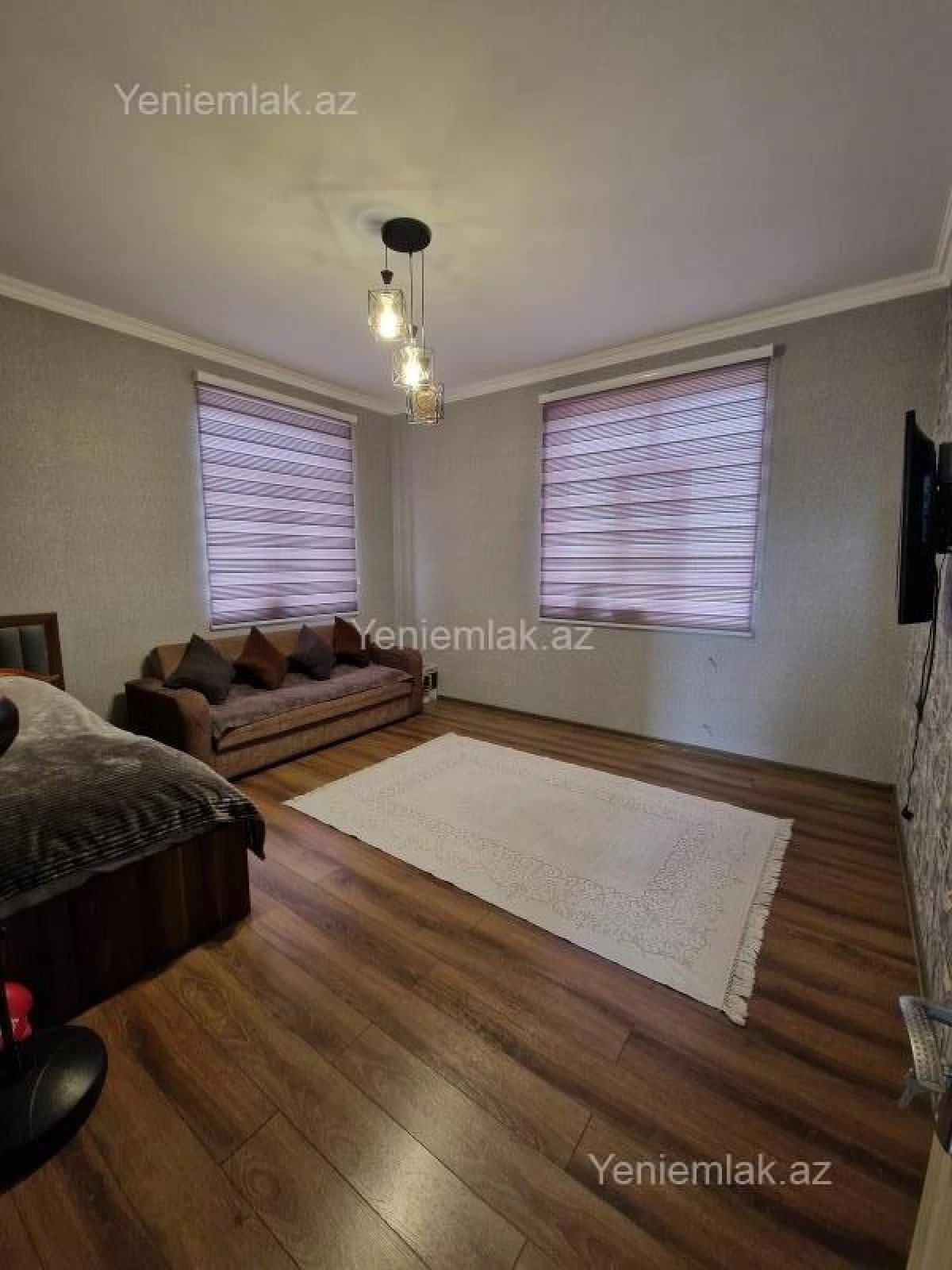 Satılır 5 otaqlı həyət evi 200 m²