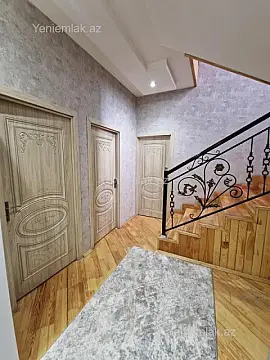 Satılır 5 otaqlı həyət evi 200 m²