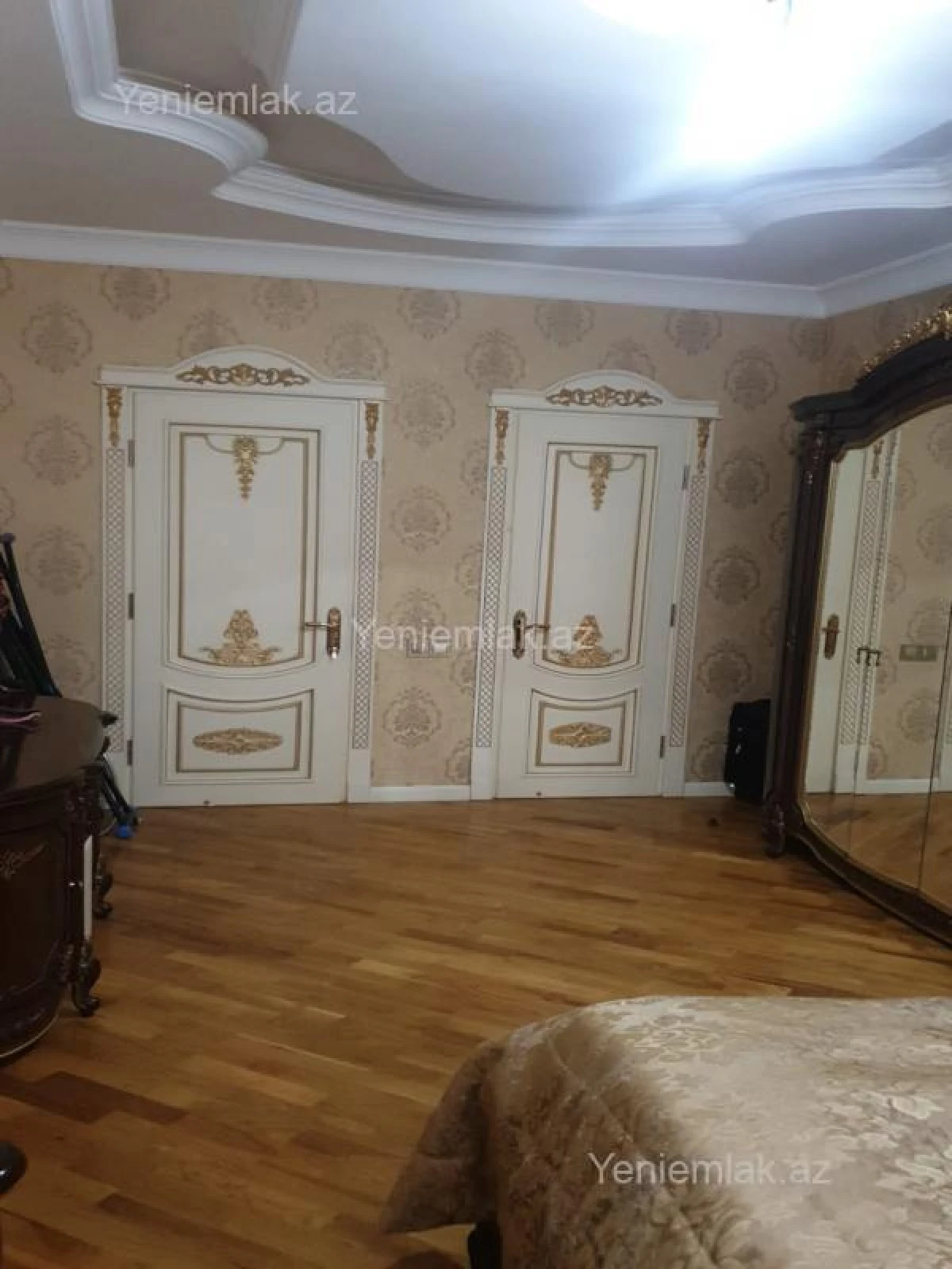 Satılır 4 otaqlı yeni tikili 155 m²