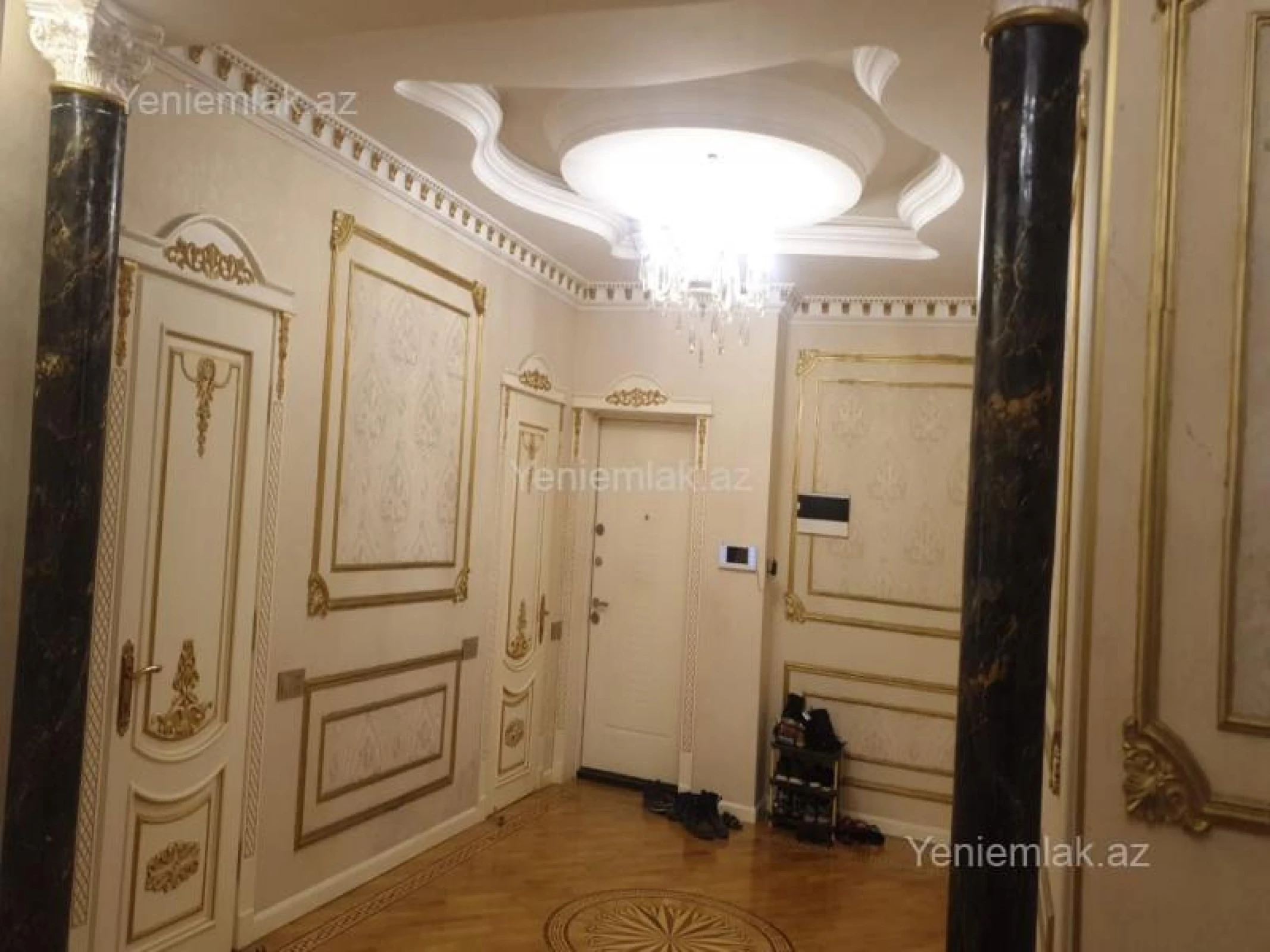 Satılır 4 otaqlı yeni tikili 155 m²