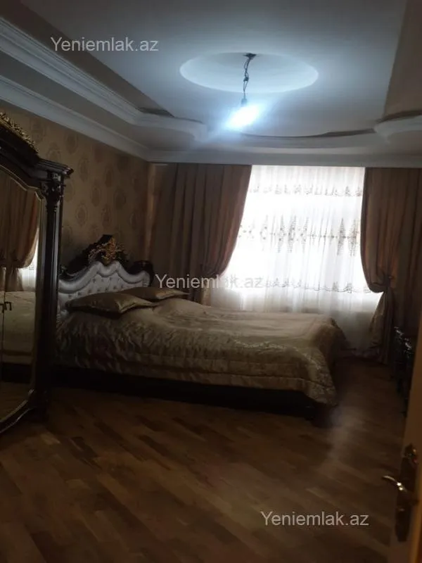 Satılır 4 otaqlı yeni tikili 155 m²