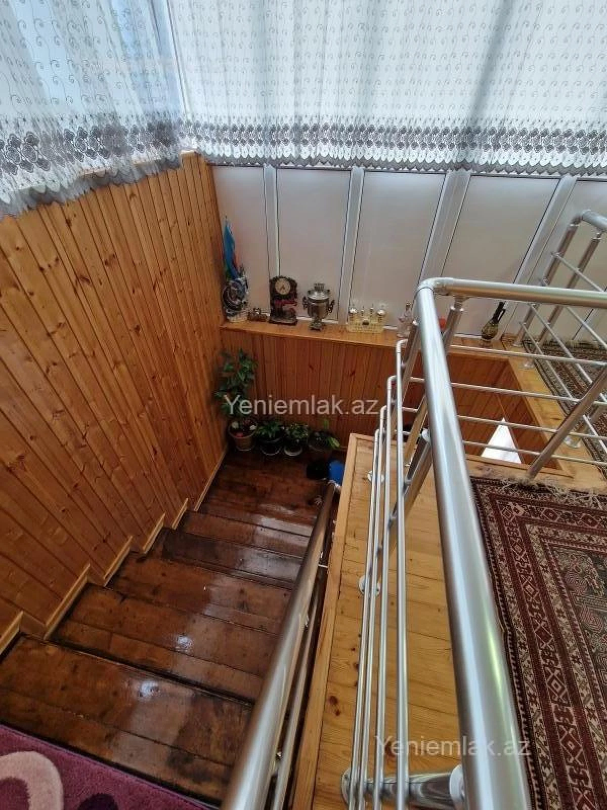 Satılır 7 otaqlı həyət evi 220 m²