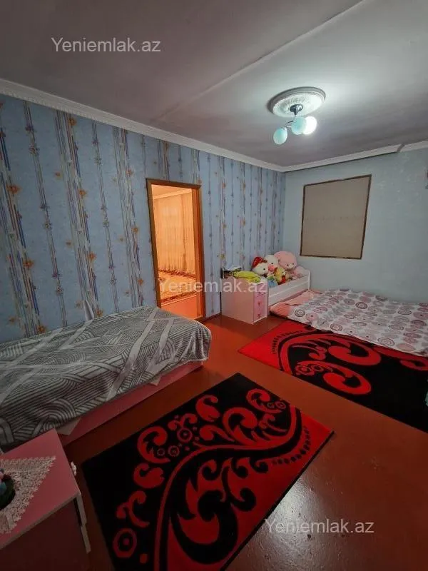 Satılır 7 otaqlı həyət evi 220 m²