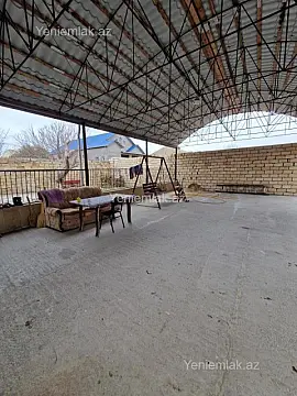 Satılır 7 otaqlı həyət evi 220 m²