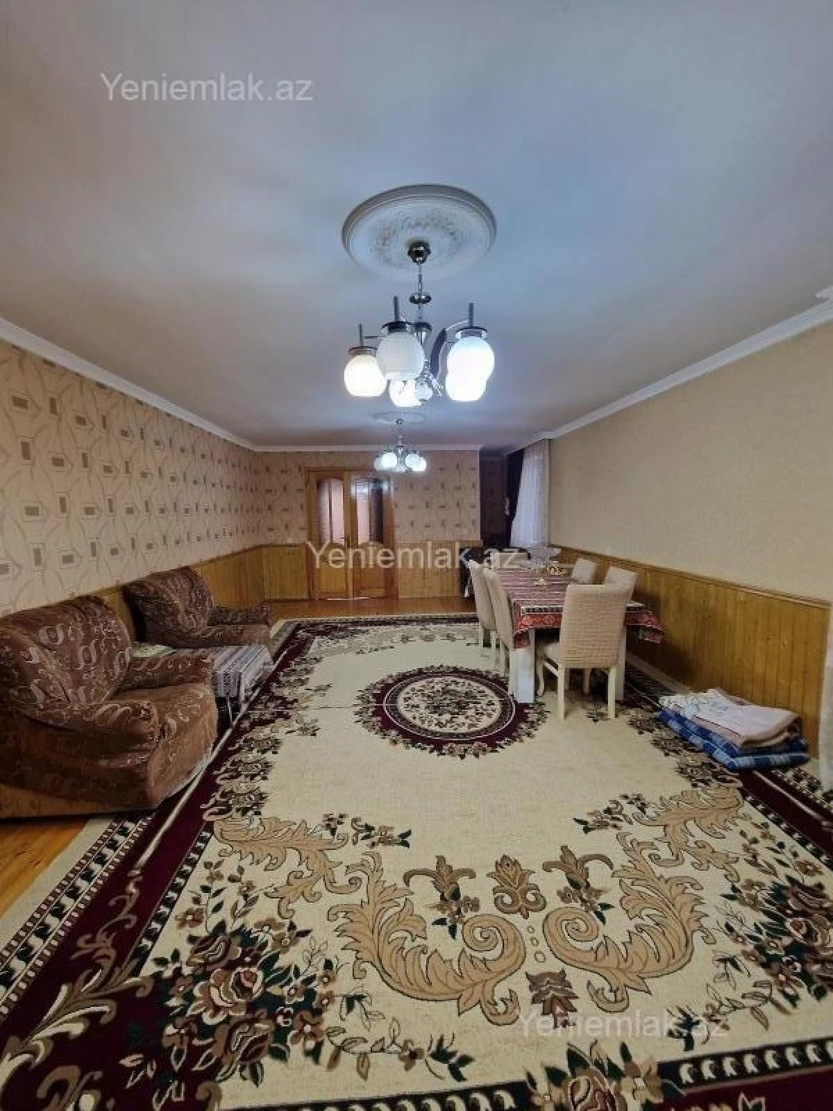 Satılır 7 otaqlı həyət evi 220 m²