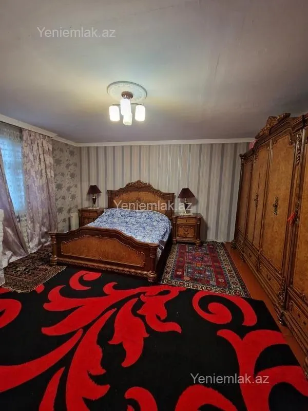 Satılır 7 otaqlı həyət evi 220 m²