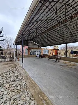 Satılır 7 otaqlı həyət evi 220 m²