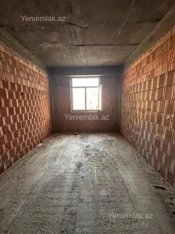 Satılır 3 otaqlı yeni tikili 83 m²