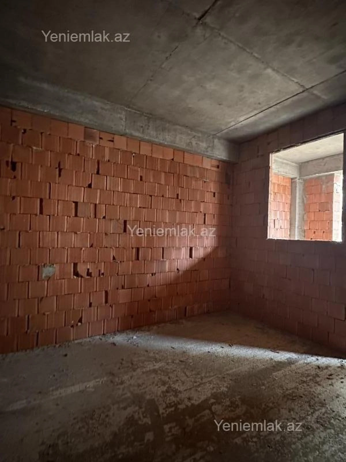 Satılır 3 otaqlı yeni tikili 83 m²