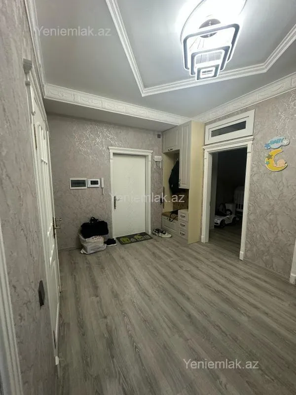 Satılır 3 otaqlı yeni tikili 96 m²