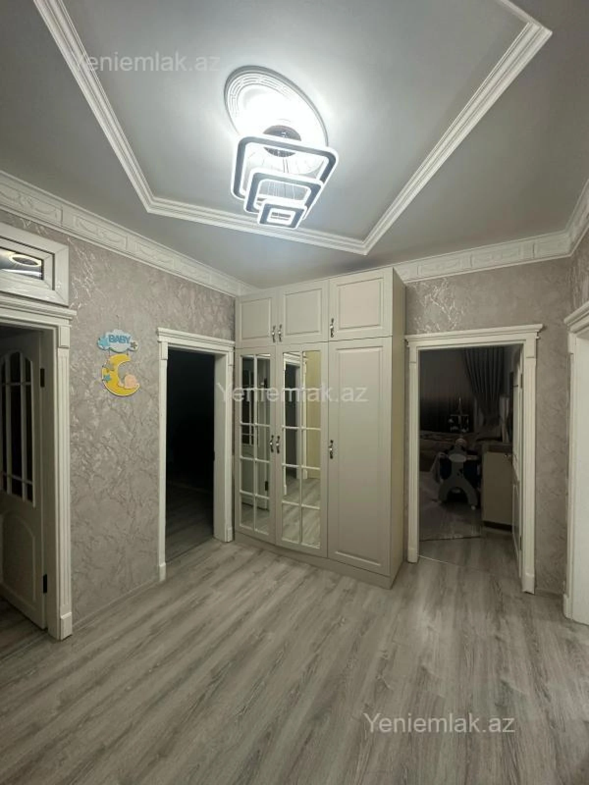 Satılır 3 otaqlı yeni tikili 96 m²
