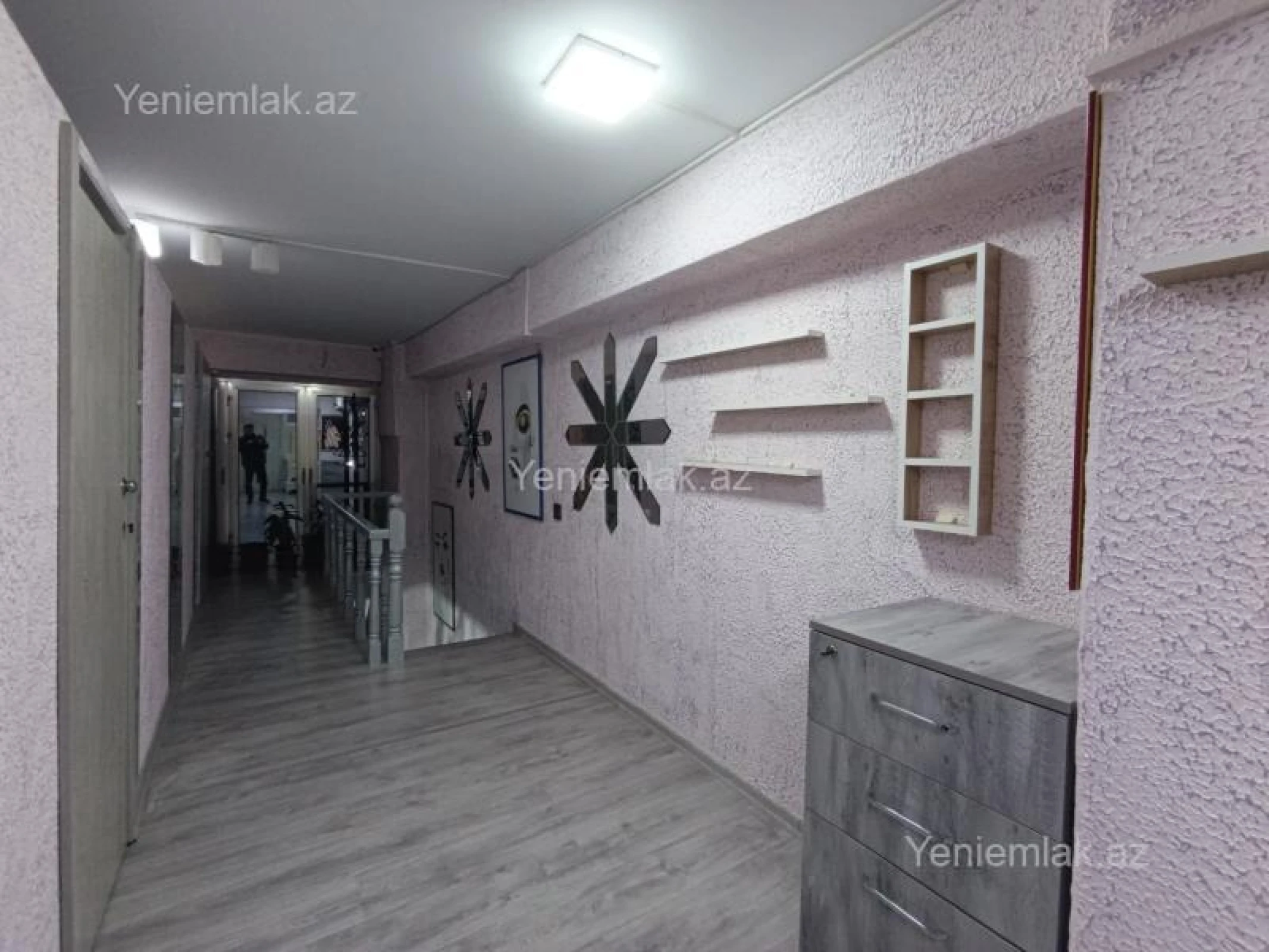 Satılır 5 otaqlı obyekt 55 m²