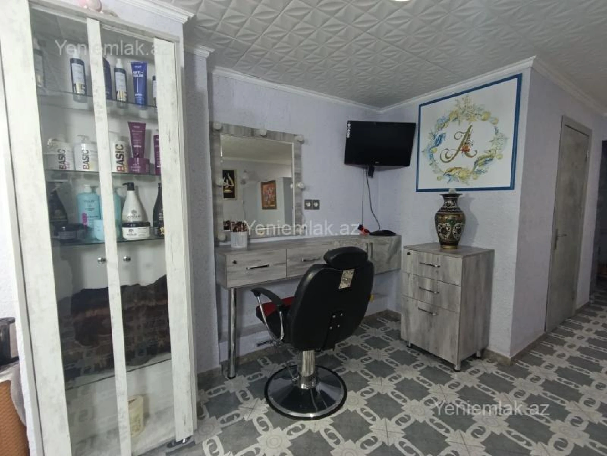 Satılır 5 otaqlı obyekt 55 m²