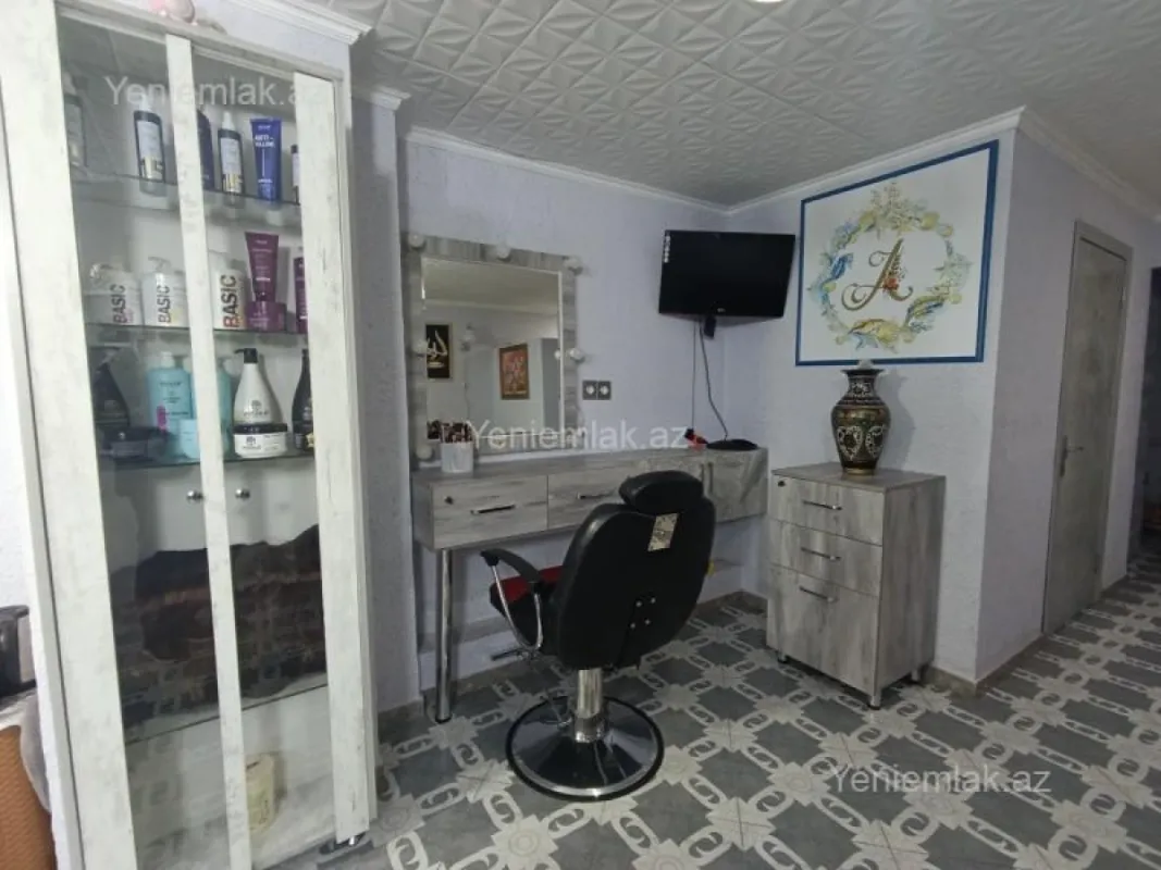 Satılır 5 otaqlı obyekt 55 m²