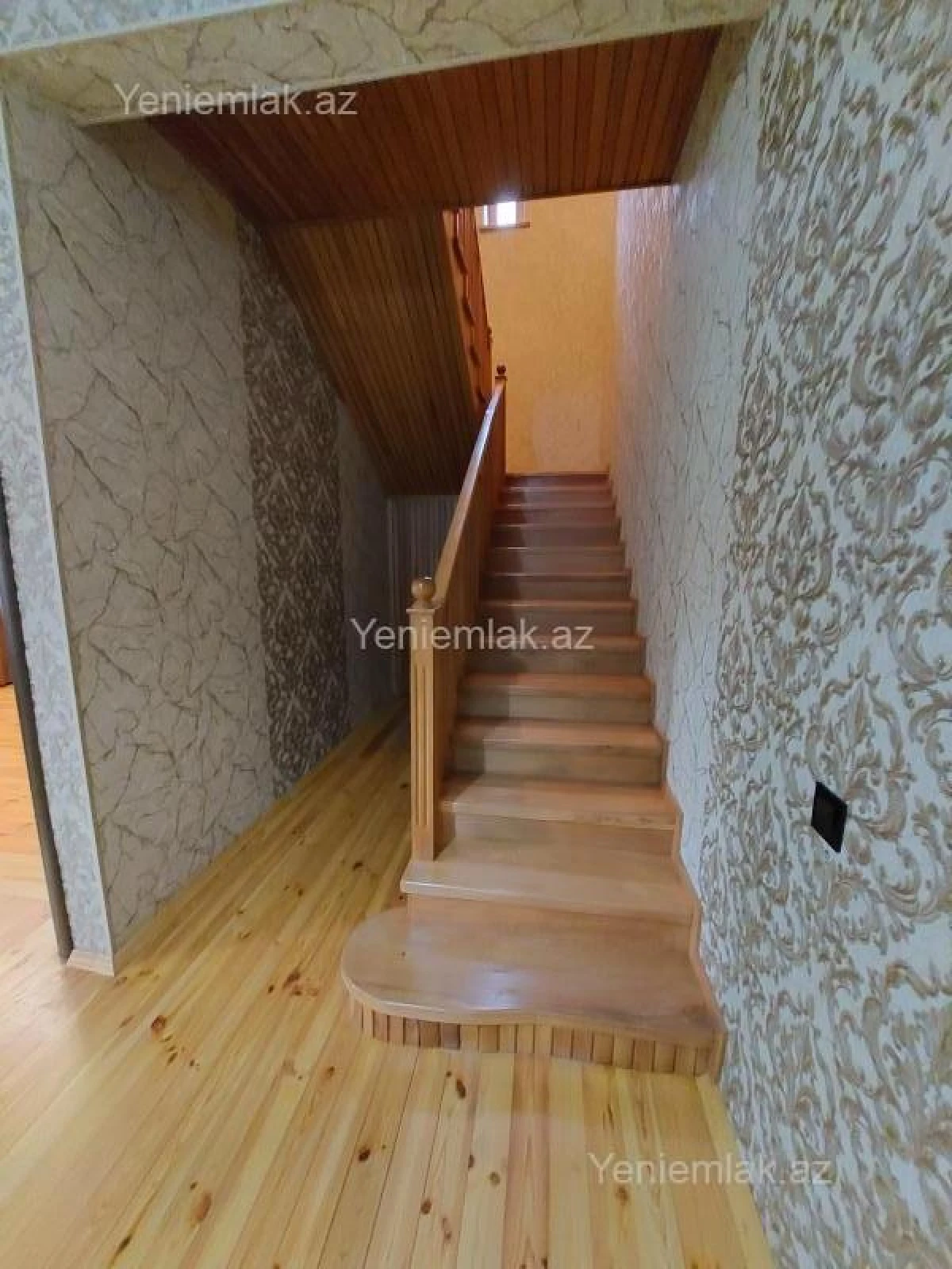 Satılır 4 otaqlı həyət evi 116 m²