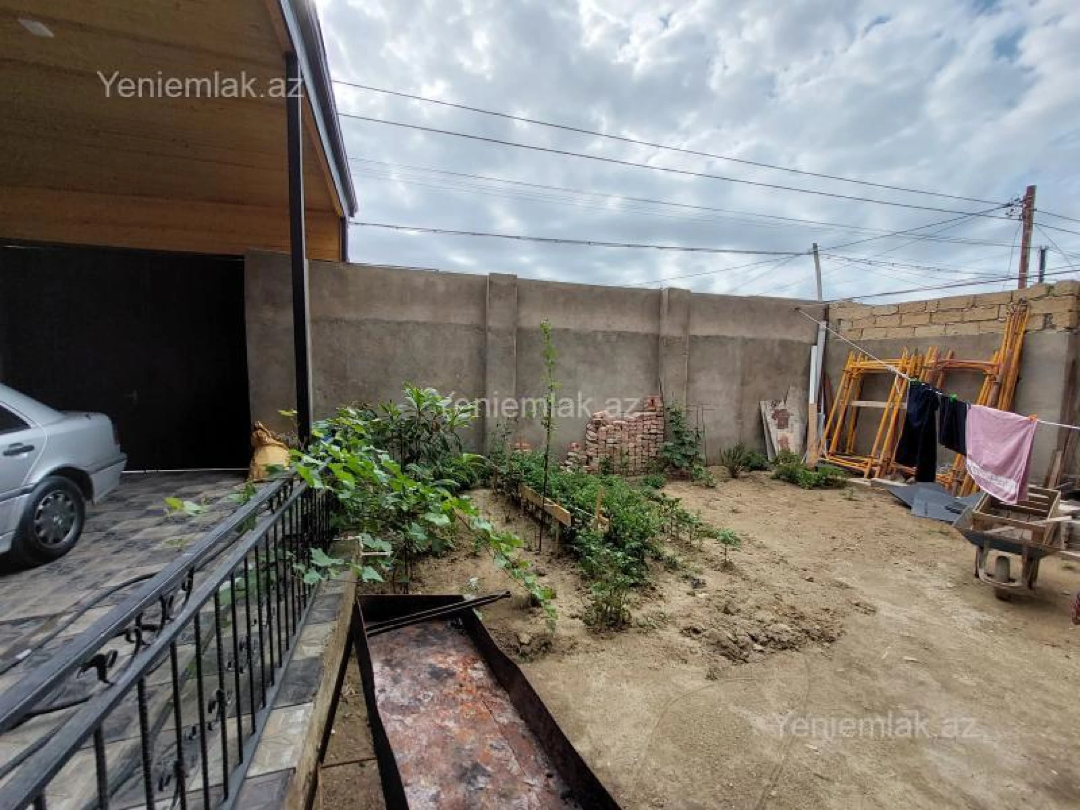 Satılır 4 otaqlı həyət evi 116 m²