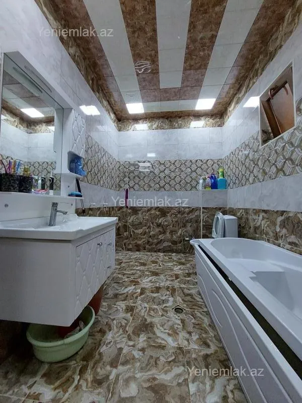 Satılır 4 otaqlı həyət evi 116 m²