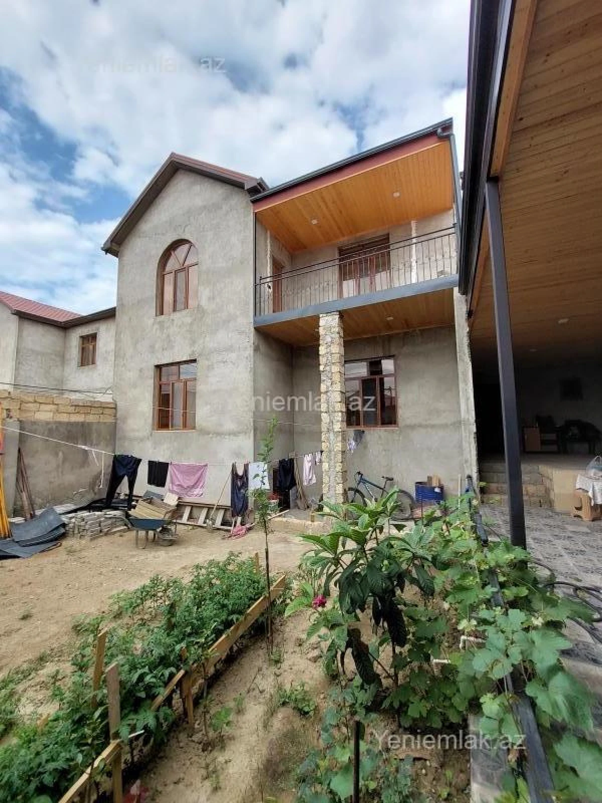 Satılır 4 otaqlı həyət evi 116 m²
