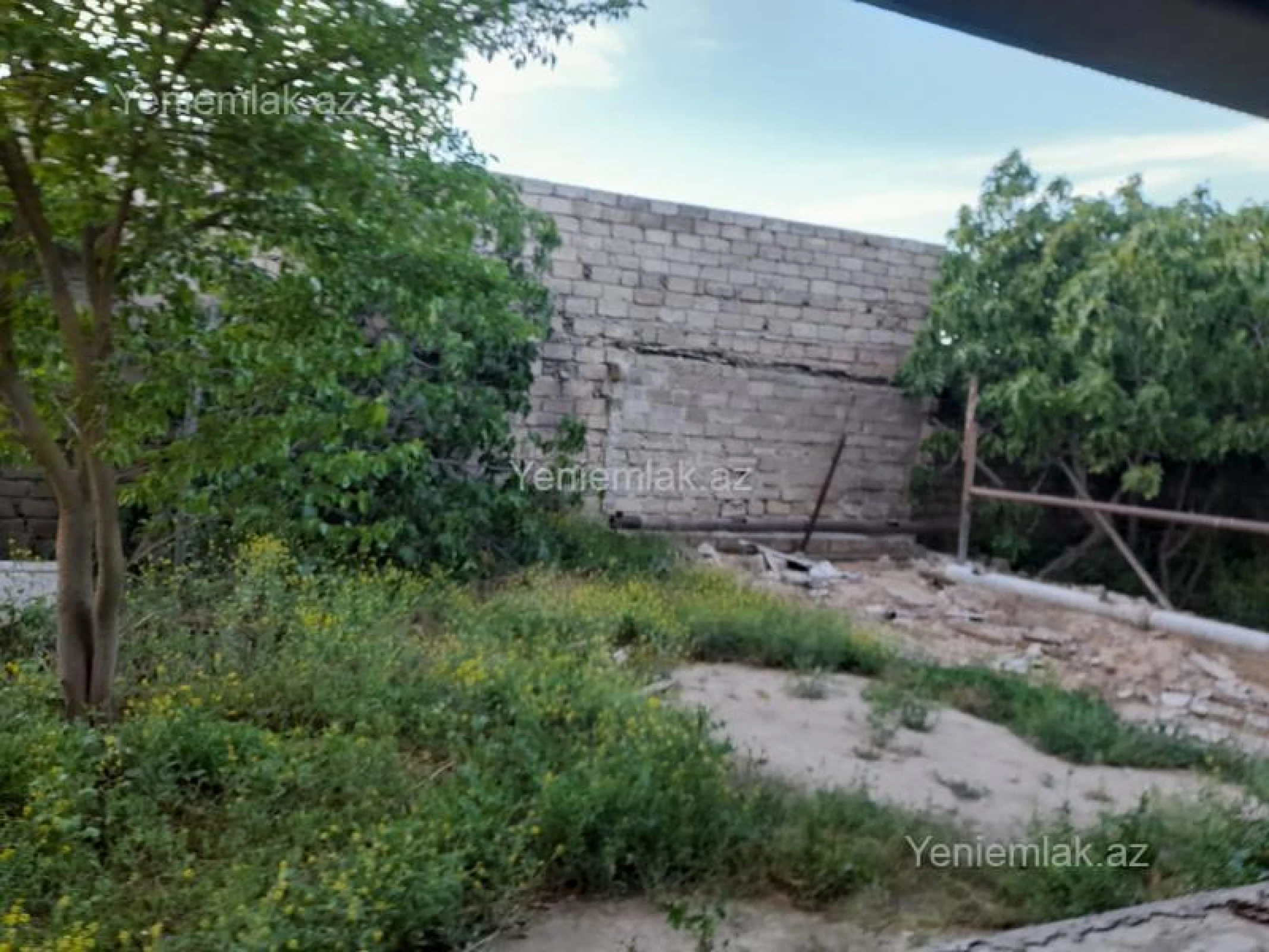 Satılır 7 otaqlı həyət evi 450 m²