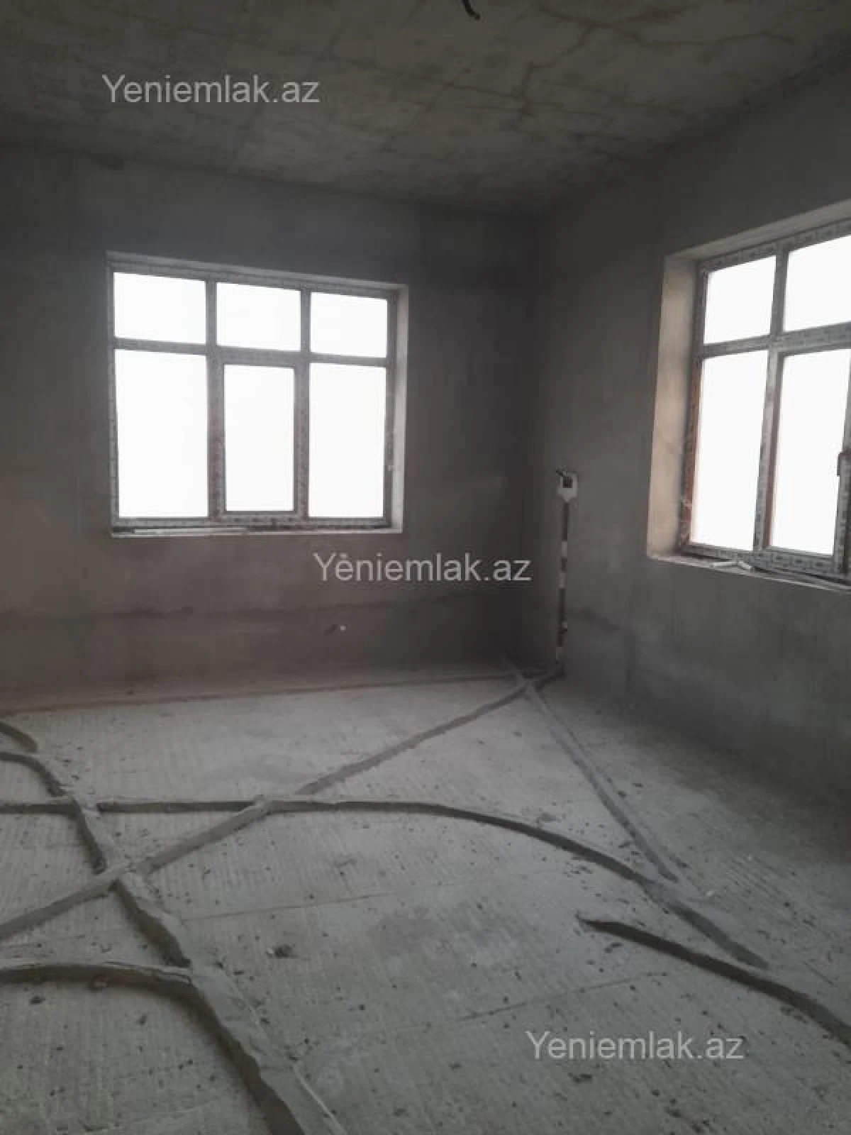 Satılır 7 otaqlı həyət evi 450 m²
