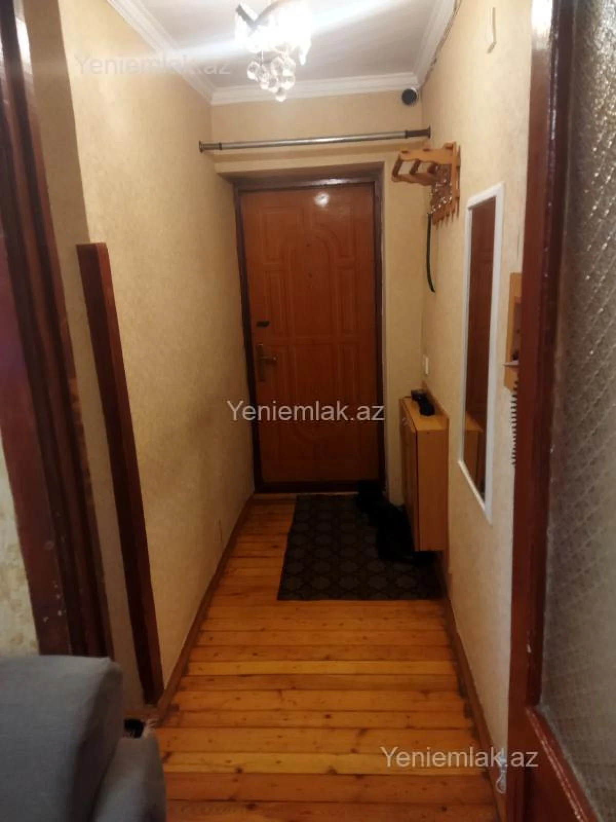 Satılır 4 otaqlı köhnə tikili 80 m²