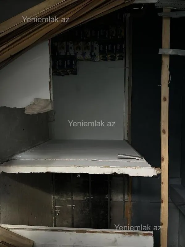 Satılır obyekt 169 m²