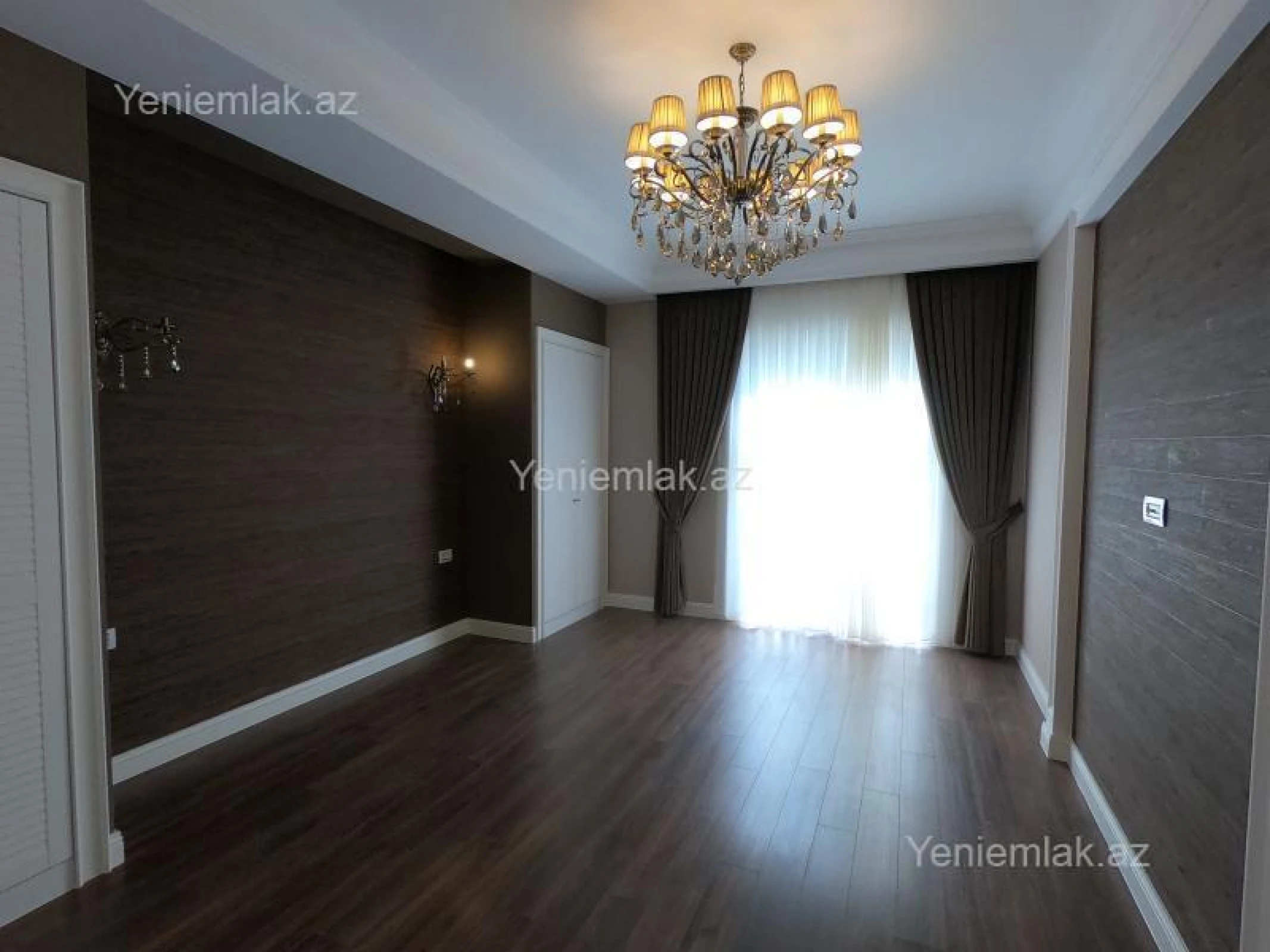Satılır 7 otaqlı həyət evi 360 m²