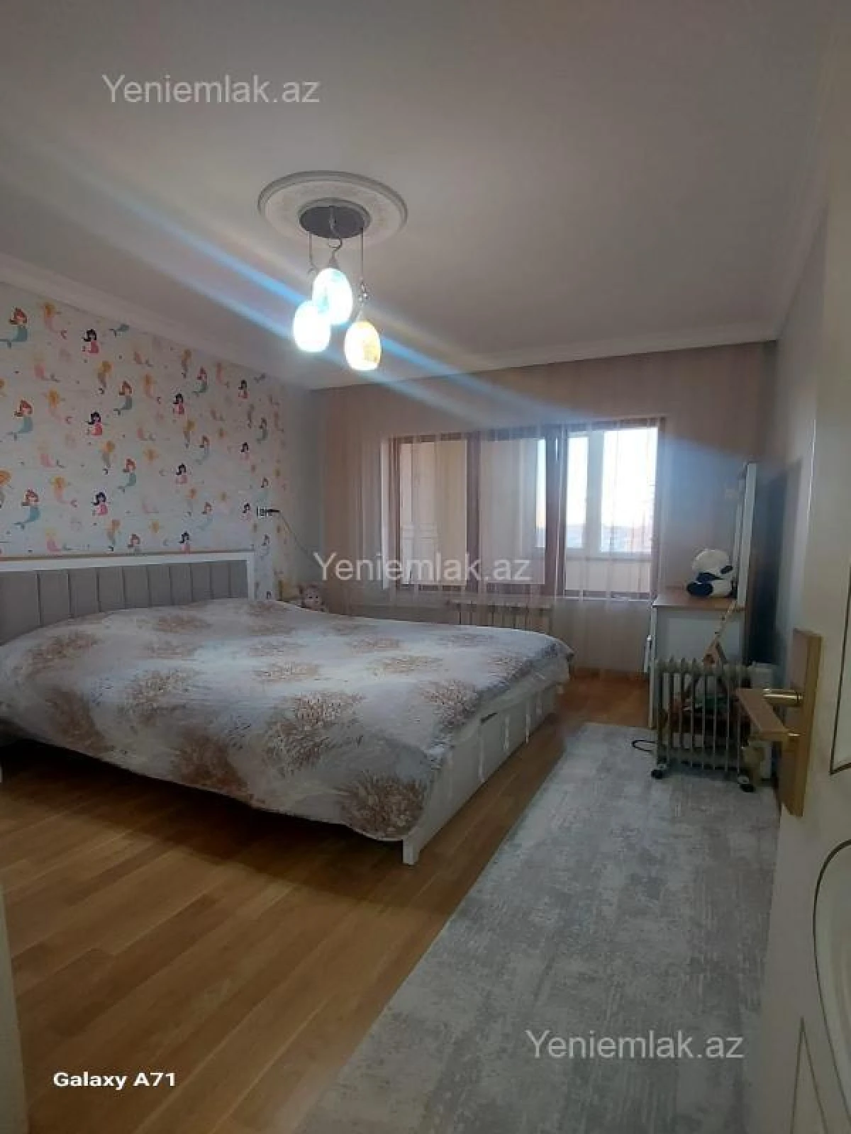 Satılır 3 otaqlı köhnə tikili 80 m²