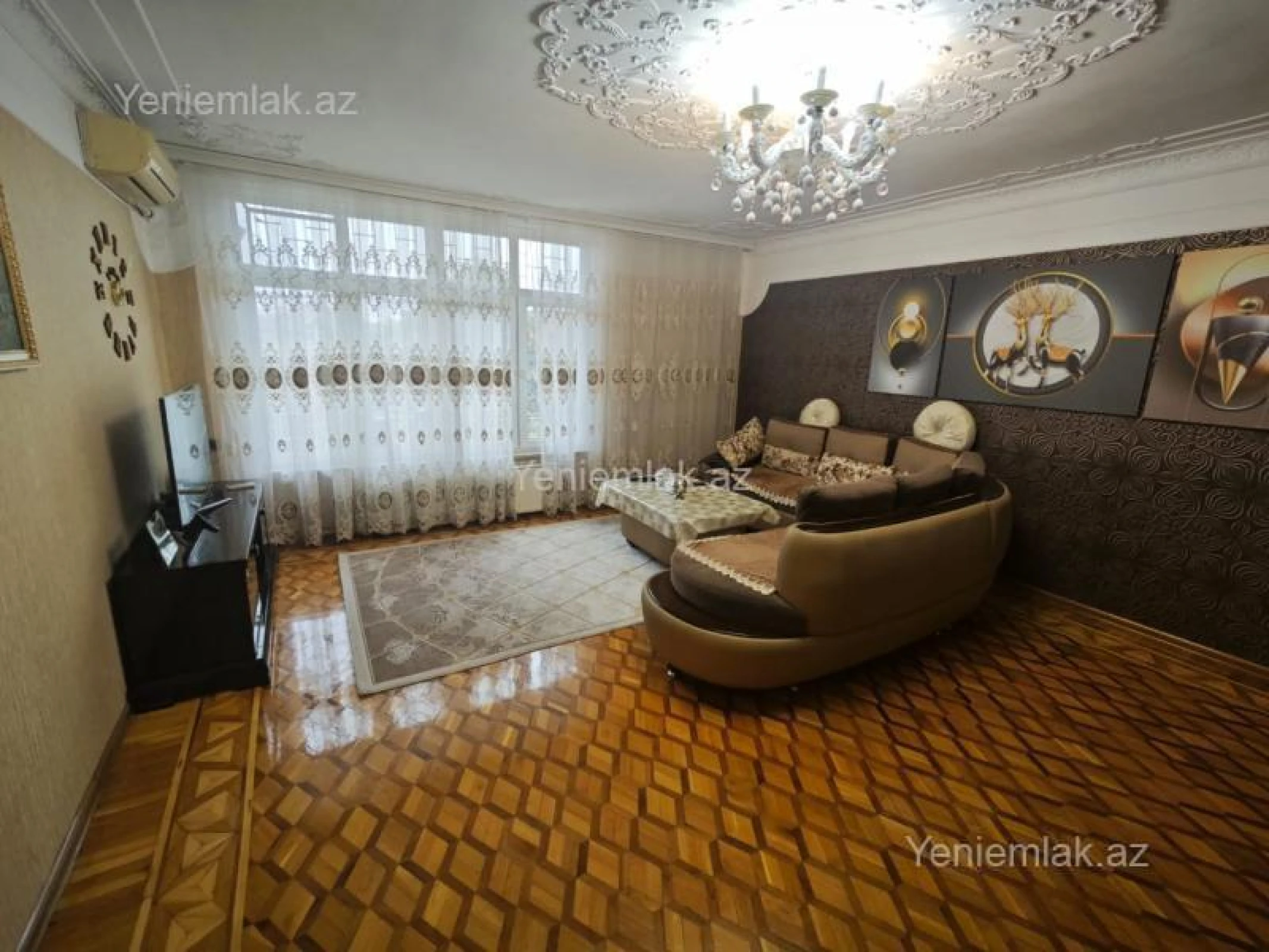 Satılır 4 otaqlı həyət evi 183 m²