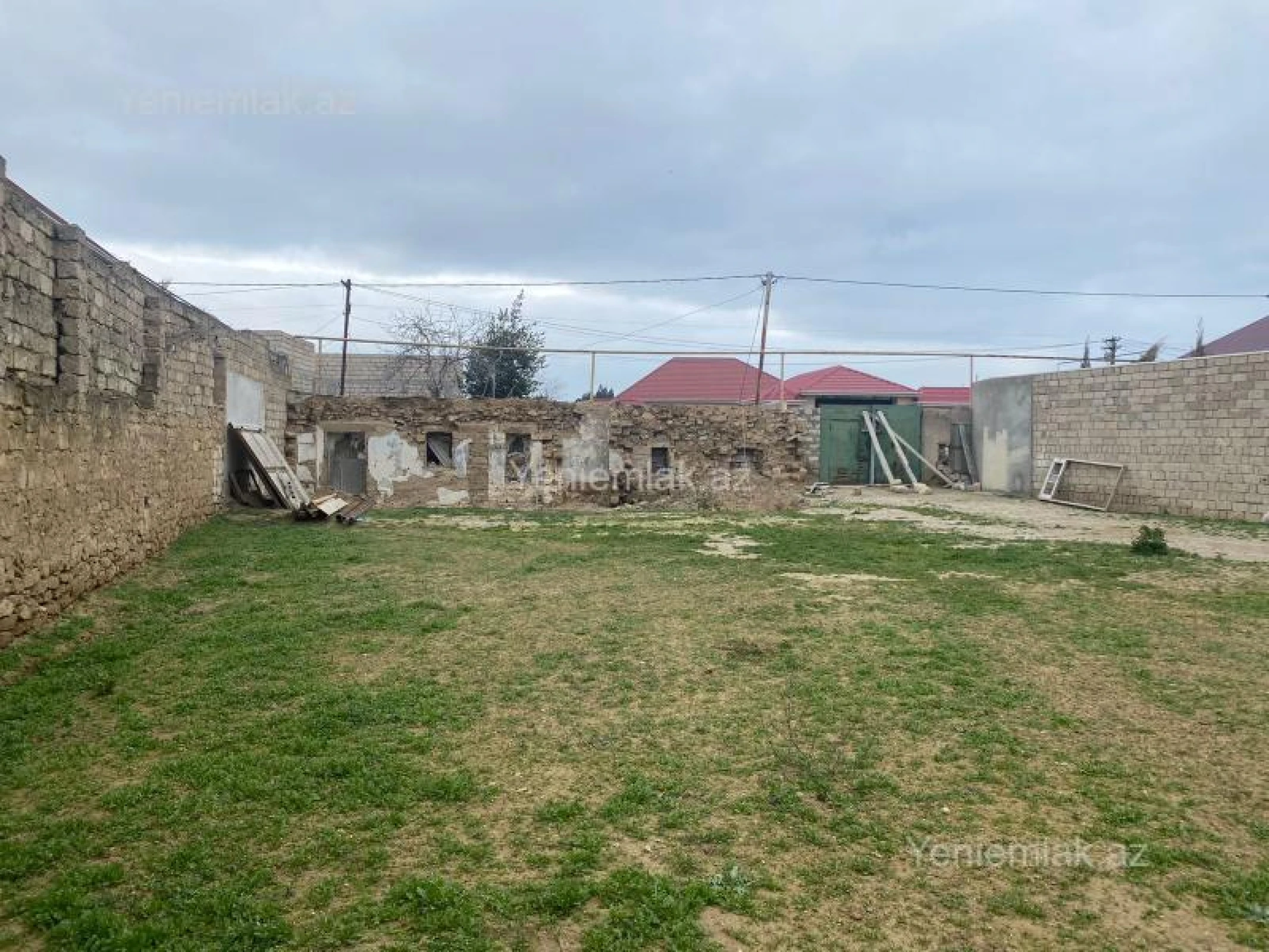 Satılır torpaq sahəsi